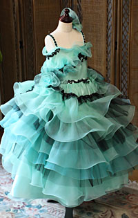 ピアノの発表会ドレス グリーン＆ブラック