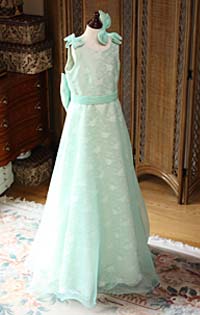 ピアノのコンクールドレス エメラルドグリーン 