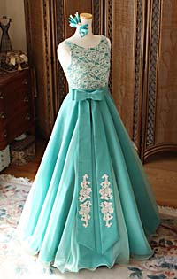 高校生サイズ ピアノのコンクールドレス エメラルドグリーン