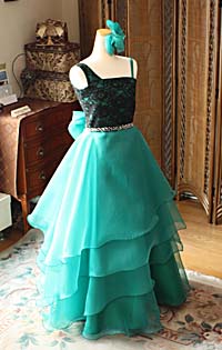 バイオリンのコンクールドレス グリーン＆ブラック