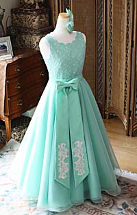 ピアノのコンクールドレス エメラルドグリーン