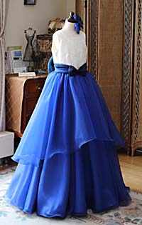 ピアノのコンペティションドレス オフホワイト＆ネイビー