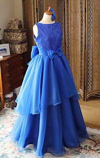 ピアノのコンクールドレス ブルー