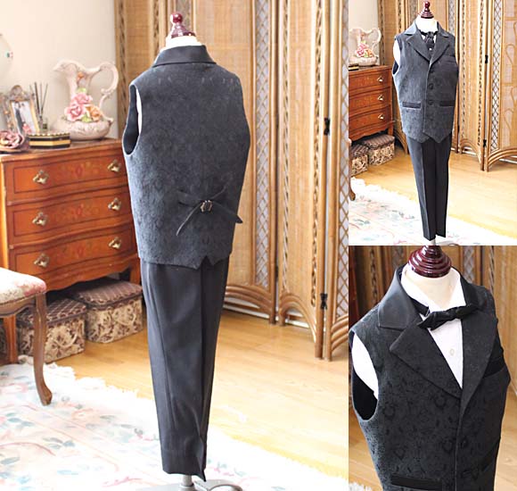 背後のジャケットベスト 尾錠 シルエット