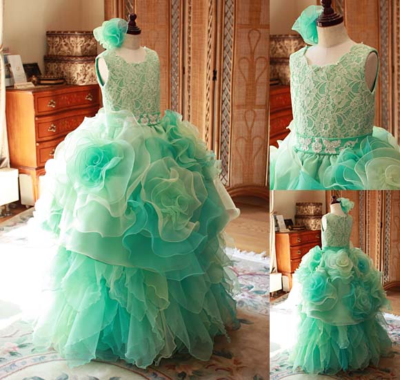 エメラルドグリーン オーケストラドレス オーダーメイドドレス