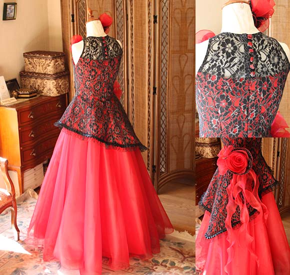 バックスタイルデザイン レッドカラー＆ブラックレース