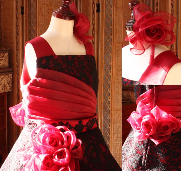 コンチェルトドレス トップスのレース タッキングデザイン