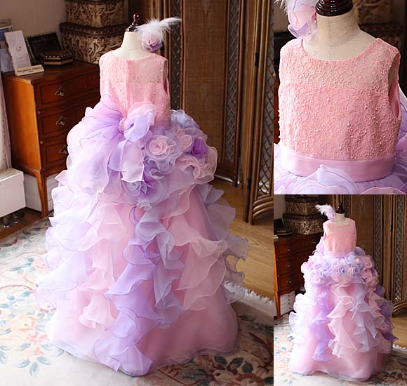 バックスタイルスカート リボンのデザイン トップスの詳細