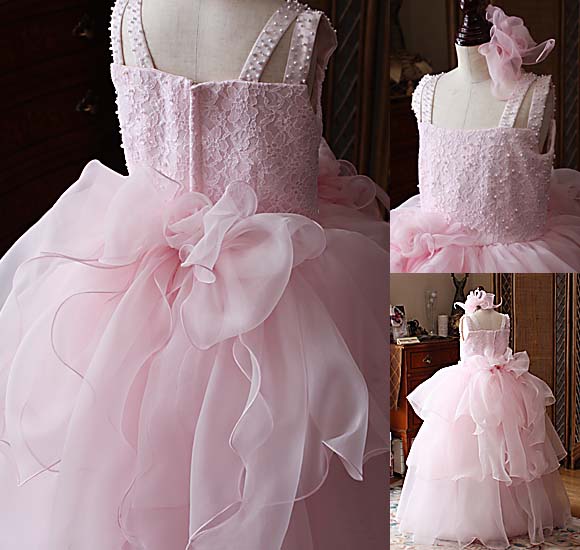 ハンドメイで創り上げたデコルテ