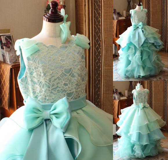 上半身デザイン リボンのデザイン