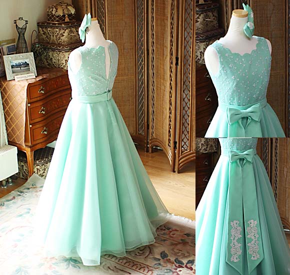 ピアノのコンクールドレス ヘッドドレス リボンのデザイン