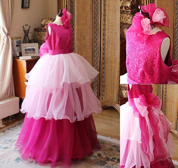 雰囲気を変える2通りのデザインを楽しめるスカート デザイン