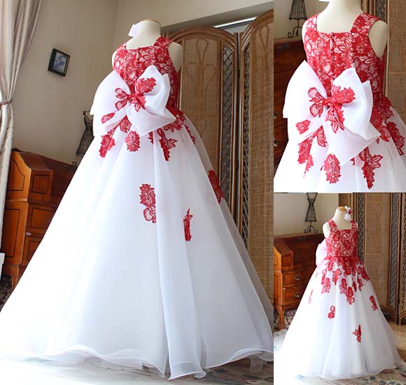 ウェストの大きなオーガンジーリボン 詳細デザイン