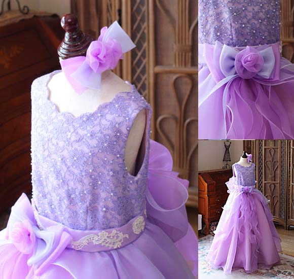 トップスデザイン ビーディングの細工 リボンコサージュ