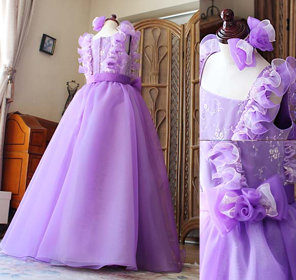 バックスタイルデザイン ウェストコサージュリボン