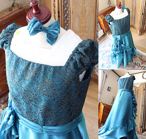 トップスのデザイン 胸元のレース ヘッドドレスのリボン