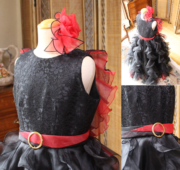 ヘッドドレス 胸元のトップスデザイン