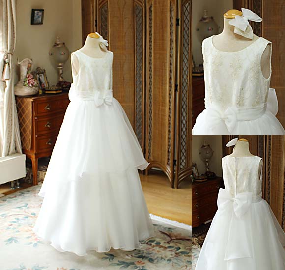 ヴァイオリンのコンクールドレス アイボリーとゴールド 静岡県