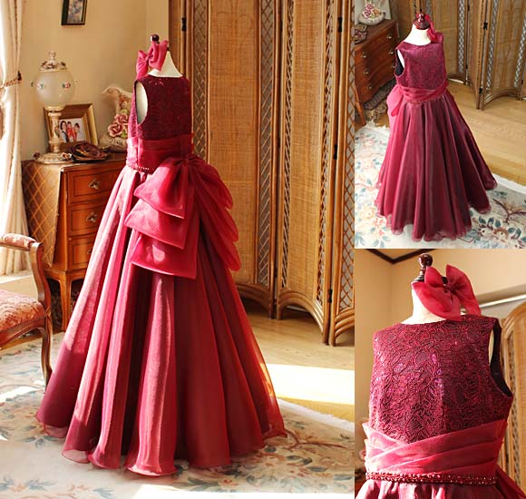 フレアAラインスカート バックスタイルデザイン