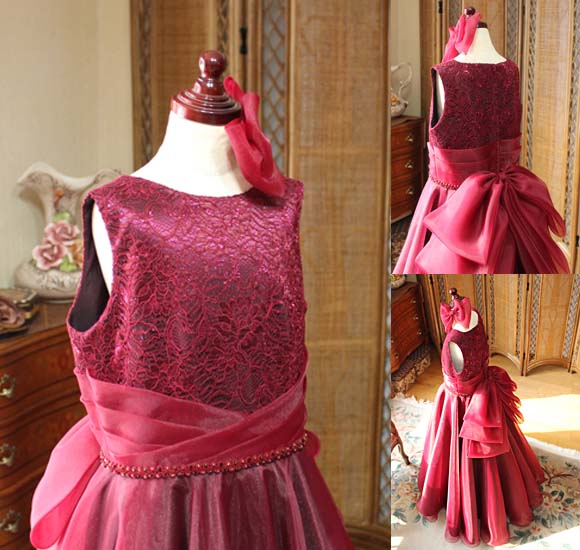 ラウンドネック 上半身デザイン