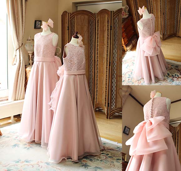 姉妹で同様素材とお色で制作 リボンデザイン