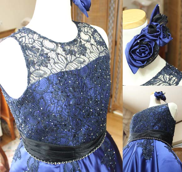 ラウンドネック ビーディングの装飾品とレースモチーフ ハンドメイド