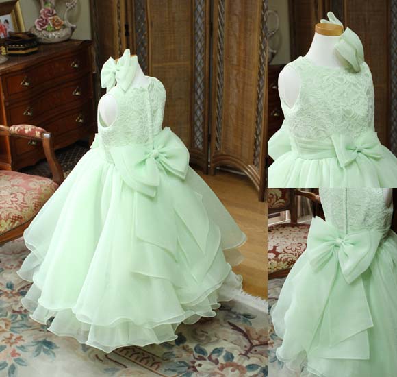 ボリュームスカート ベルライン 可愛いリボンドレス