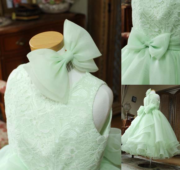 リボンの髪飾り ウエストリボン 背後のリボン