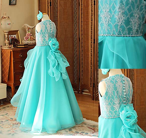 Aラインスカート バラのコサージュ ウエストデコルテ