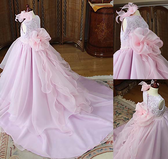 ロングトレーンのスカート リボン