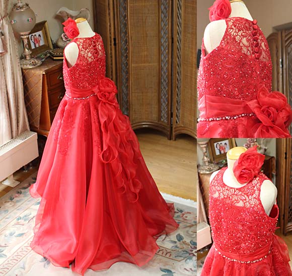 スカートシルエット コサージュ デザイン