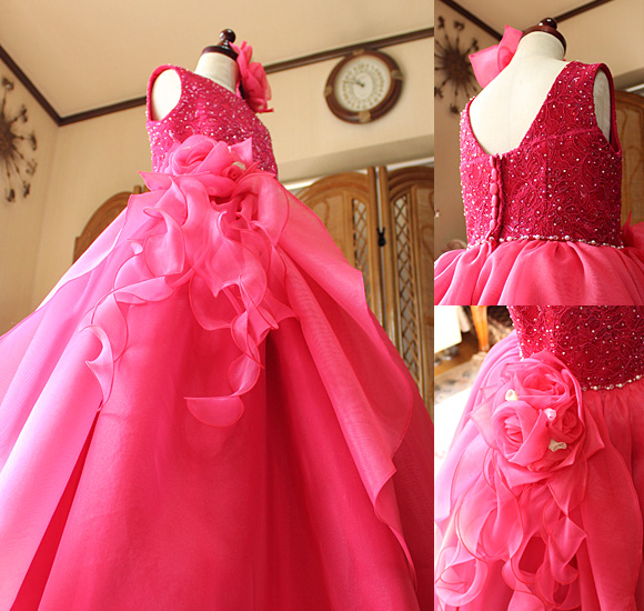 ベルライン スカート シルエット トップスの背後